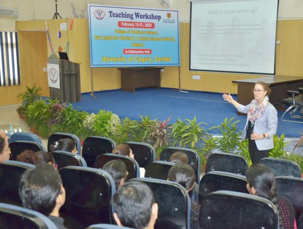 Dr. Amy Warren, Assistant Dean, Teaching and Learning, University of Calgary, interact with the Participants on dated 24-02-2020